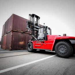 Kalmar DCF 420-12