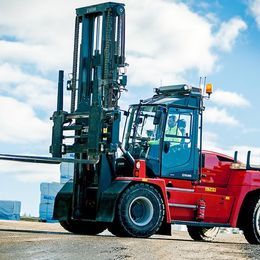 Kalmar DCG 100-12
