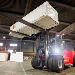 Kalmar DCG 120-12 T
