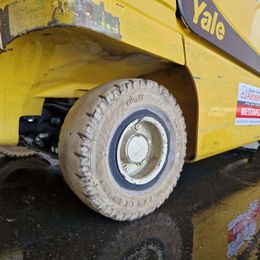 Yale ERP35VL 4-Rad Elektrostapler