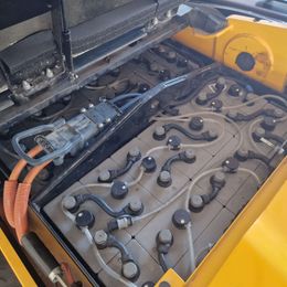 JCB 35-22E Teleskopstapler starr