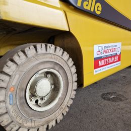 Yale ERP35VL 4-Rad Elektrostapler