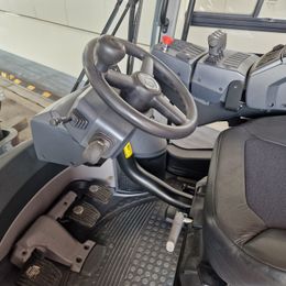 Kalmar ECG90-6L 4-Rad Elektrostapler