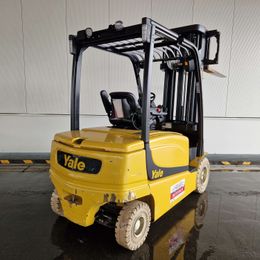 Yale ERP35VL 4-Rad Elektrostapler