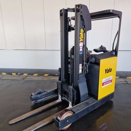 Yale MR16 Schubmaststapler