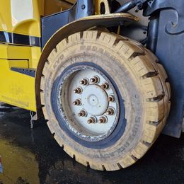 Yale ERP50VM 4-Rad Elektrostapler