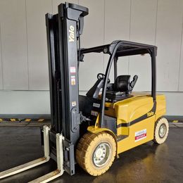 Yale ERP50VM 4-Rad Elektrostapler