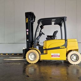 Yale ERP50VM 4-Rad Elektrostapler