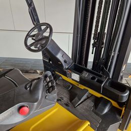 Yale ERP50VM 4-Rad Elektrostapler