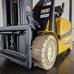 Frontstapler gebraucht: Yale 4-Rad Elektrostapler ERP30VL Yale ERP30VL 4-Rad Elektrostapler