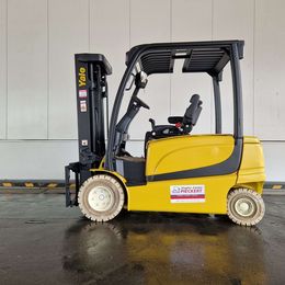 Frontstapler gebraucht: Yale 4-Rad Elektrostapler ERP30VL Yale ERP30VL 4-Rad Elektrostapler