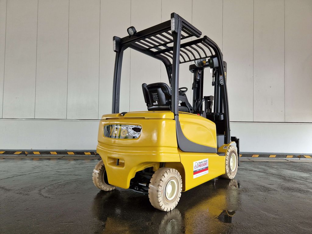 Frontstapler gebraucht: Yale 4-Rad Elektrostapler ERP30VL Yale ERP30VL 4-Rad Elektrostapler