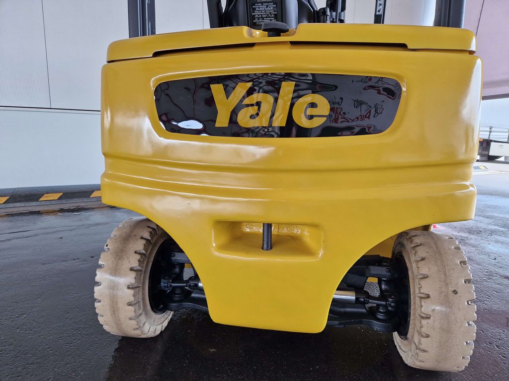 Frontstapler gebraucht: Yale 4-Rad Elektrostapler ERP30VL Yale ERP30VL 4-Rad Elektrostapler