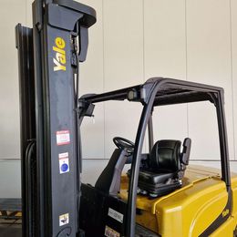 Yale ERP50VM 4-Rad Elektrostapler