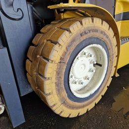 Yale ERP50VM 4-Rad Elektrostapler