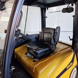 Frontstapler gebraucht: Yale 4-Rad Elektrostapler ERP30VL. Yale ERP30VL. 4-Rad Elektrostapler