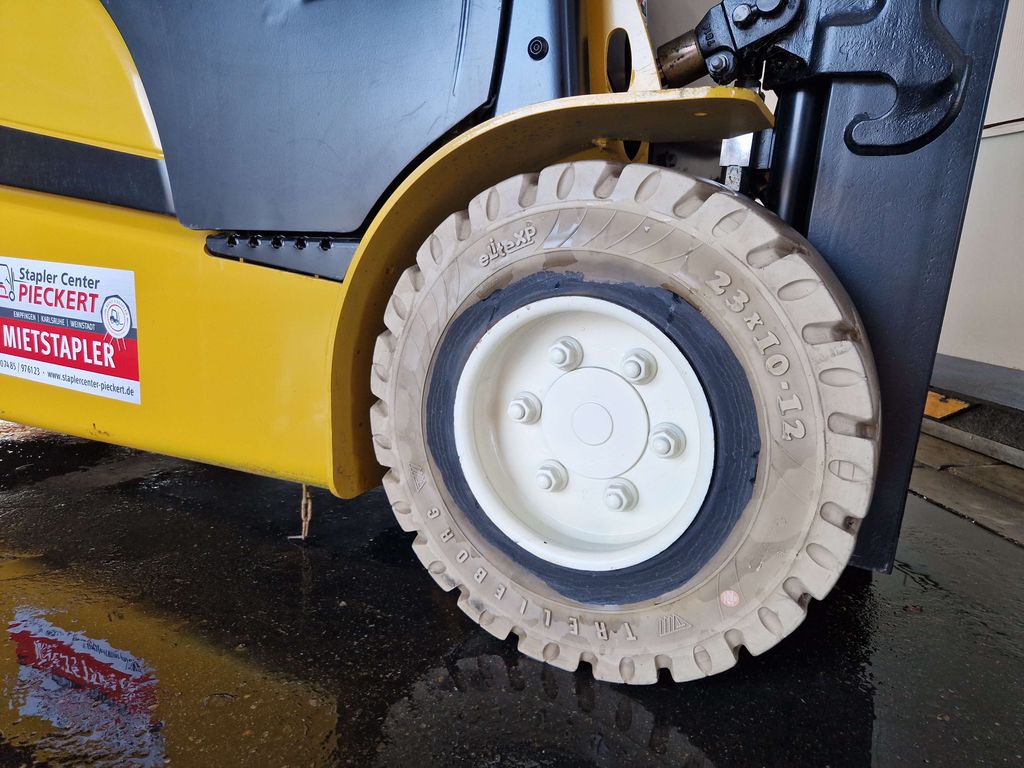 Frontstapler gebraucht: Yale 4-Rad Elektrostapler ERP30VL. Yale ERP30VL. 4-Rad Elektrostapler