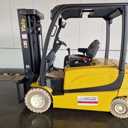 Frontstapler gebraucht: Yale 4-Rad Elektrostapler ERP30VL(LWB). Yale ERP30VL(LWB). 4-Rad Elektrostapler