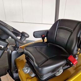 Frontstapler gebraucht: Yale 4-Rad Elektrostapler ERP30VL(LWB). Yale ERP30VL(LWB). 4-Rad Elektrostapler