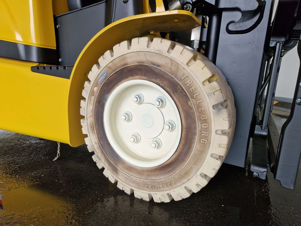 Frontstapler gebraucht: Yale 4-Rad Elektrostapler ERP30VL(LWB). Yale ERP30VL(LWB). 4-Rad Elektrostapler