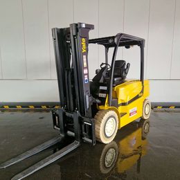 Yale ERP40VM 4-Rad Elektrostapler