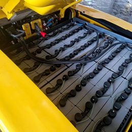 Yale ERP40VM 4-Rad Elektrostapler