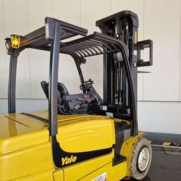 Yale ERP50VM 4-Rad Elektrostapler