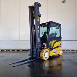 Yale ERP25VL 4-Rad Elektrostapler