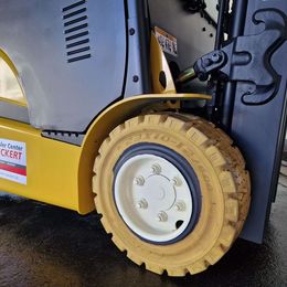 Yale ERP25VL 4-Rad Elektrostapler