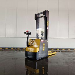 Yale MS16IL Hochhubwagen