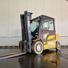 Frontstapler gebraucht: Yale 4-Rad Elektrostapler ERP50VM Yale ERP50VM 4-Rad Elektrostapler