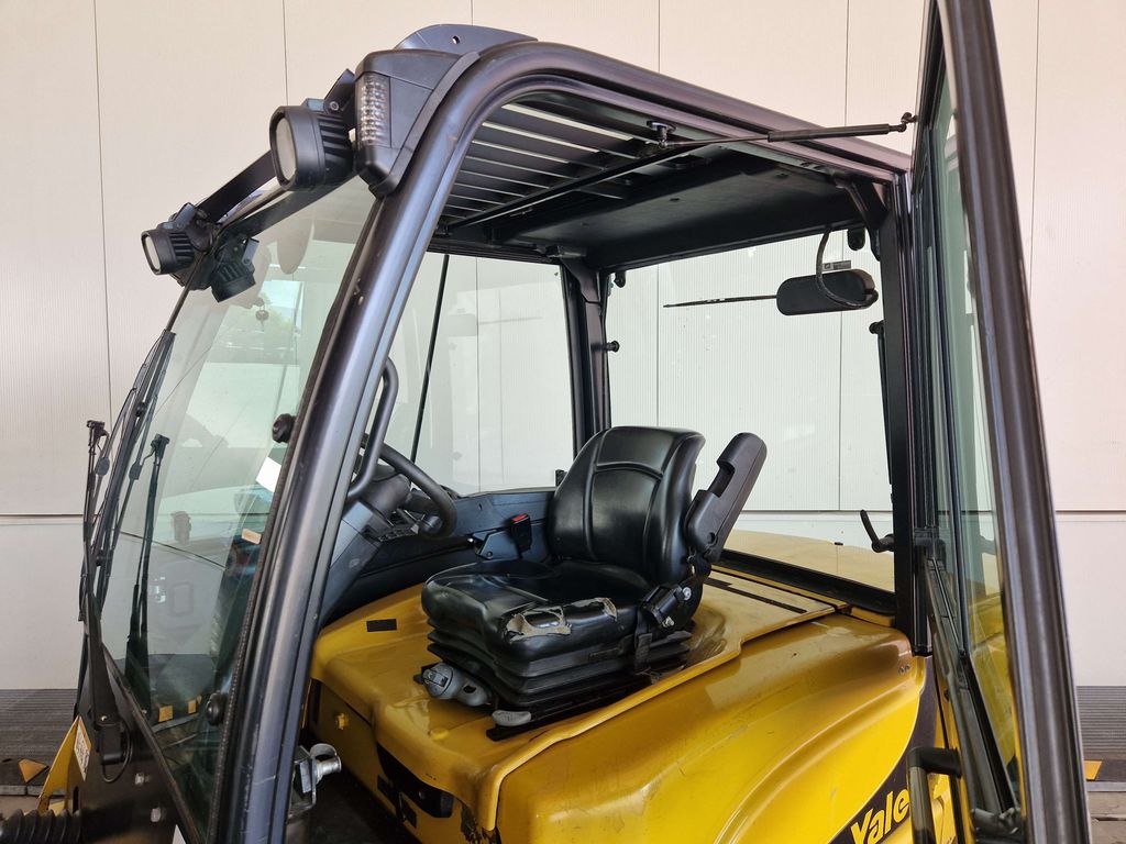 Frontstapler gebraucht: Yale 4-Rad Elektrostapler ERP50VM Yale ERP50VM 4-Rad Elektrostapler