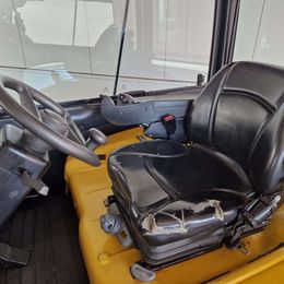 Frontstapler gebraucht: Yale 4-Rad Elektrostapler ERP50VM Yale ERP50VM 4-Rad Elektrostapler