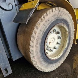 Yale ERP50VM 4-Rad Elektrostapler