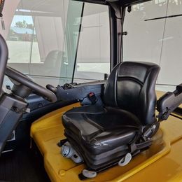 Yale ERP50VM 4-Rad Elektrostapler