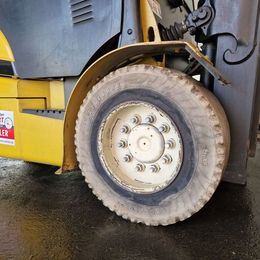 Yale ERP50VM 4-Rad Elektrostapler