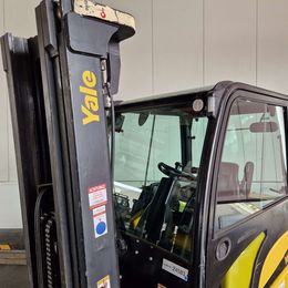 Yale ERP50VM 4-Rad Elektrostapler