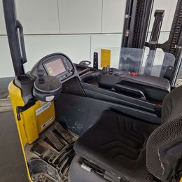 Yale MR16 Schubmaststapler