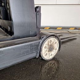 Schubmaststapler gebraucht: Yale Schubmaststapler MR16 Yale MR16 Schubmaststapler