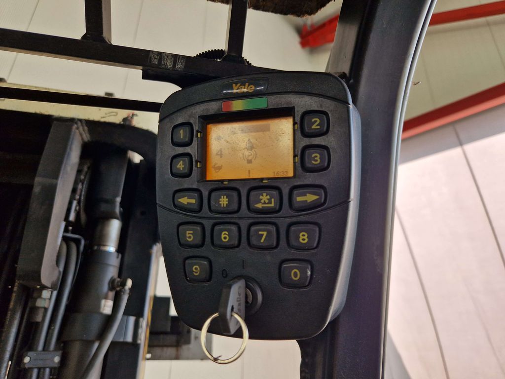 Frontstapler gebraucht: Yale 4-Rad Elektrostapler ERP50VM Yale ERP50VM 4-Rad Elektrostapler
