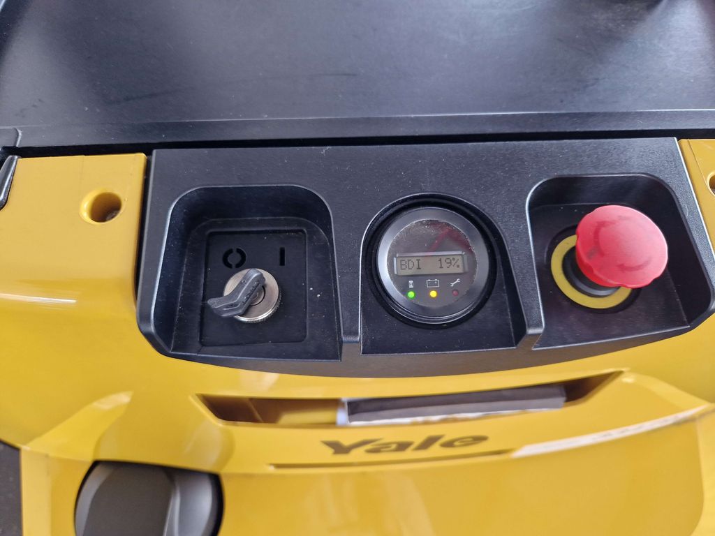 Gabelhochhubwagen gebraucht: Yale Hochhubwagen MS16AC. Yale MS16AC. Hochhubwagen