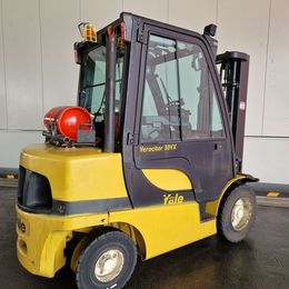 Yale GLP30VX. Treibgasstapler