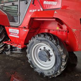 Manitou M30-4 Geländestapler