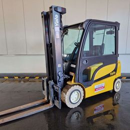 Yale ERP30VL(LWB) 4-Rad Elektrostapler