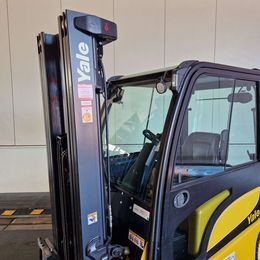 Yale ERP30VL(LWB) 4-Rad Elektrostapler