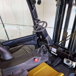 Yale ERP30VL(LWB) 4-Rad Elektrostapler