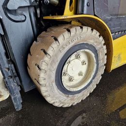 Yale ERP35VL 4-Rad Elektrostapler