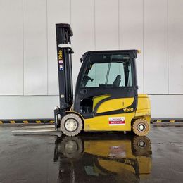 Yale ERP35VL 4-Rad Elektrostapler