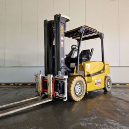 Yale ERP50VM. 4-Rad Elektrostapler