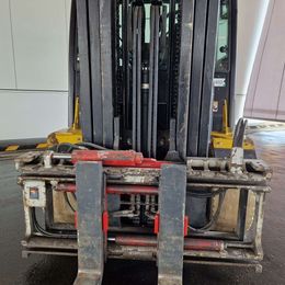 Yale ERP50VM 4-Rad Elektrostapler